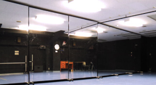Logos Dance School 兵庫六甲アイランド校